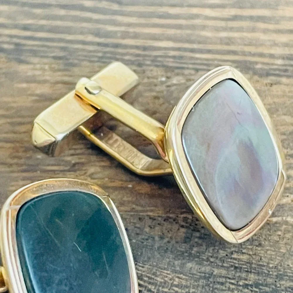 Vintage Swank Abalone Mother of Pearl MAP Shell Gold Tone Cuff Links